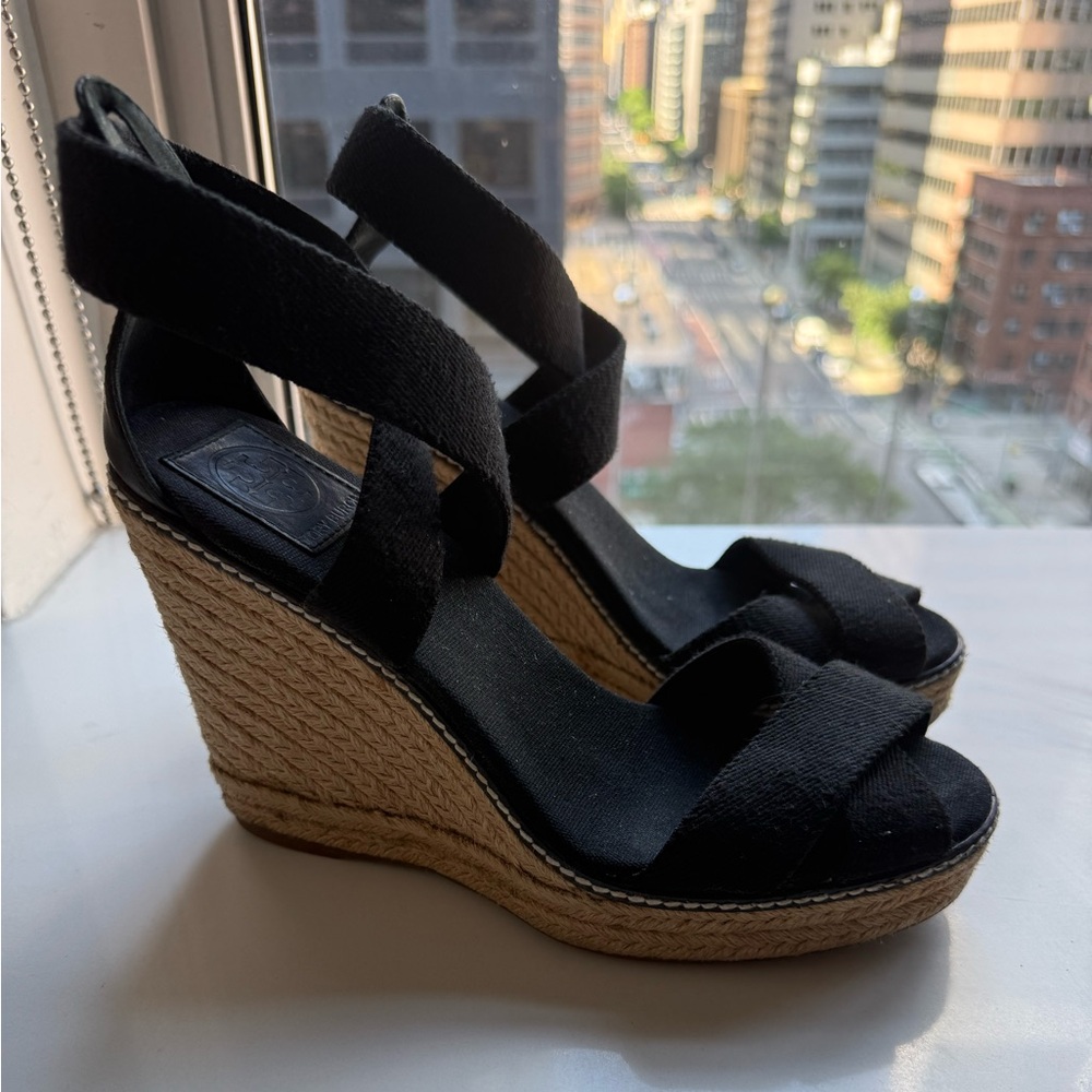 Tory Burch black espadrille size 9